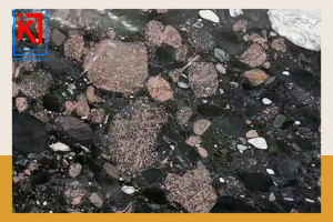 Pebble Black